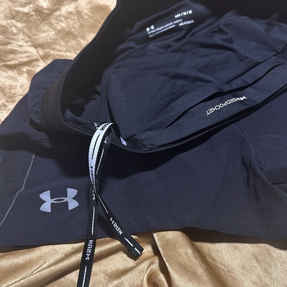 — Under Armour — Women’s UA Run Stamina Shorts - Fitted M - - Picture 4 of 5